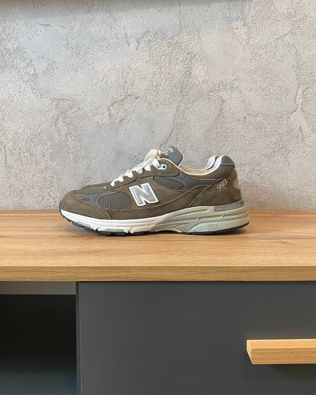 New Balance 993 "Military Green"