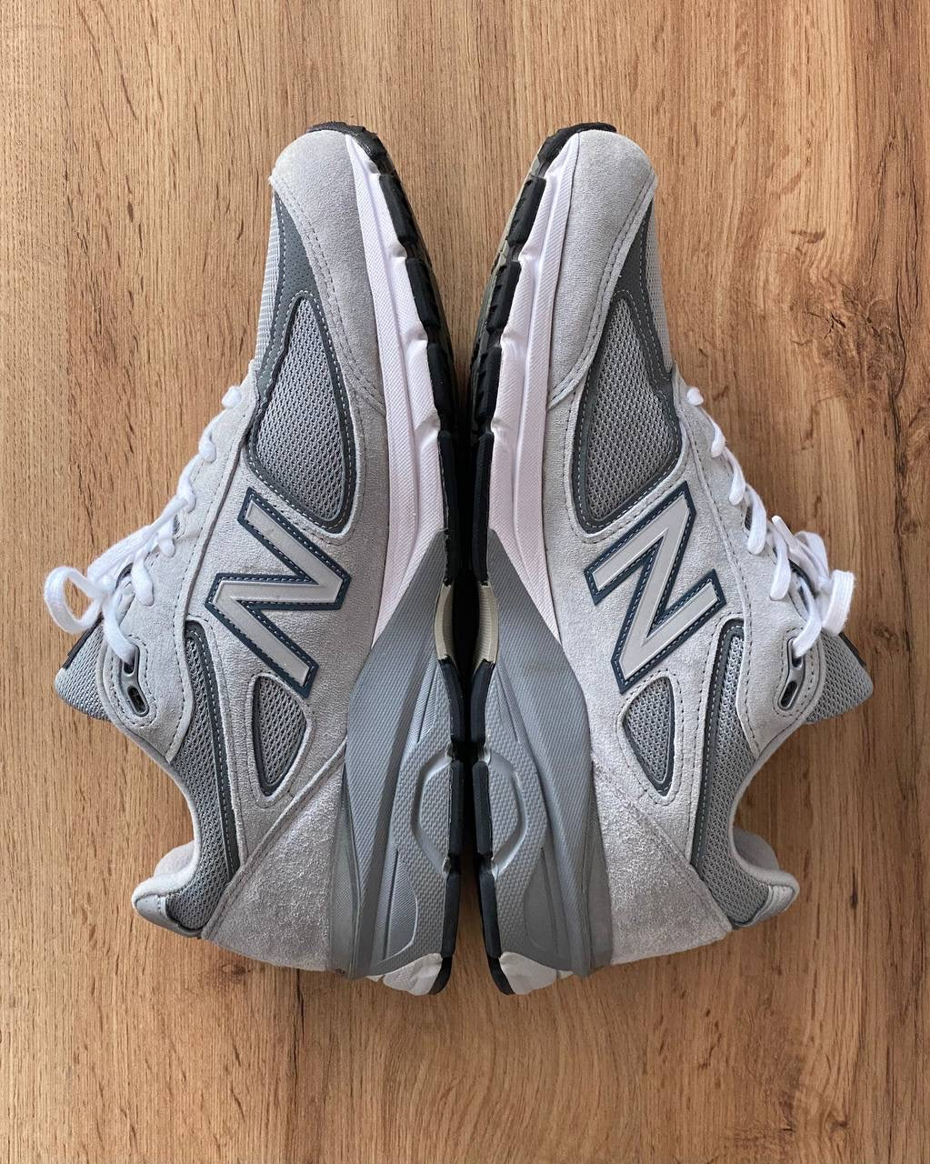 New Balance 990v4 "Grey Red Label"