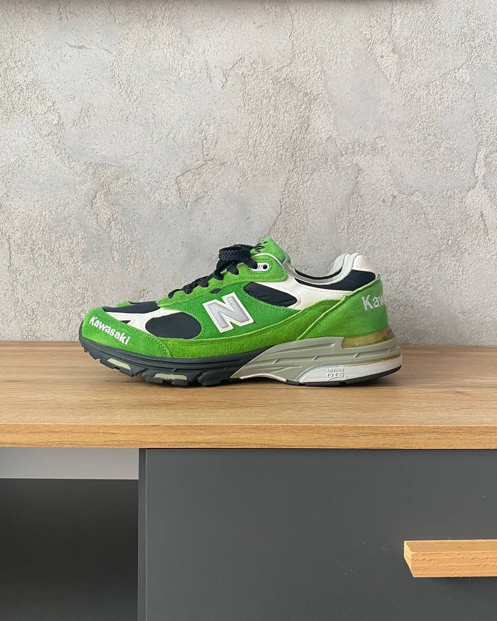 New Balance 993 Kawasaki “Ninja”