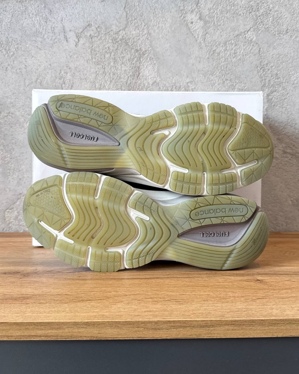New Balance 990v6 Kith Madison Square Garden