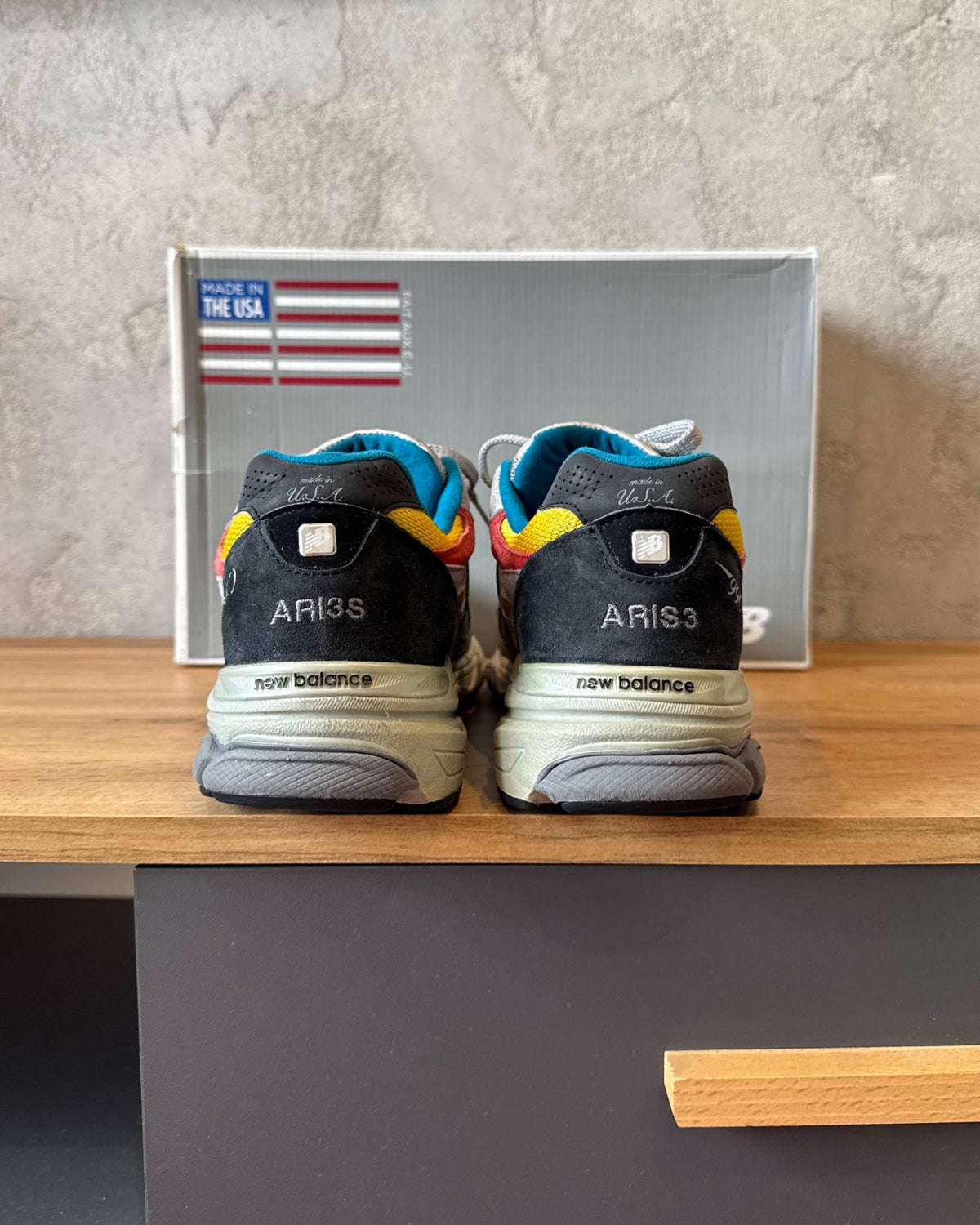New Balance 990v3 Aries