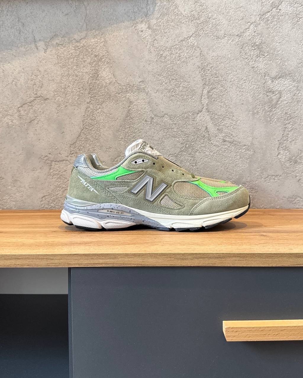 New Balance 990v3 Patta “Keep Your Family Close”