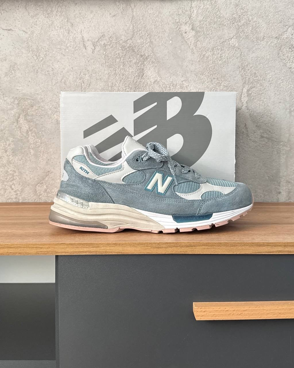 New Balance 992 Kith “Osaka Pack”