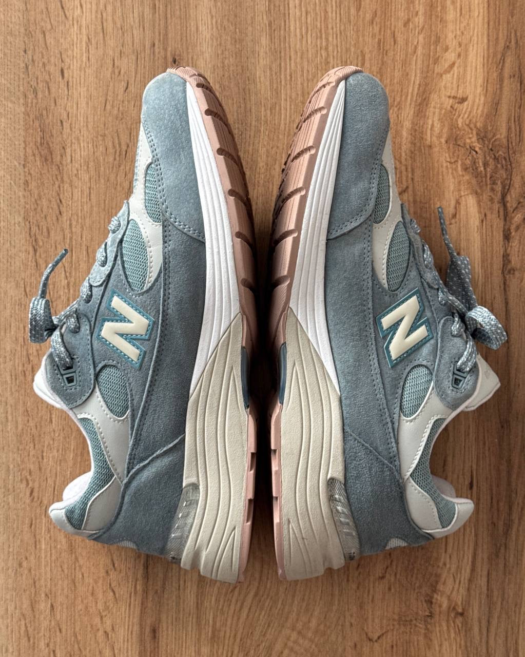 New Balance 992 Kith “Osaka Pack”