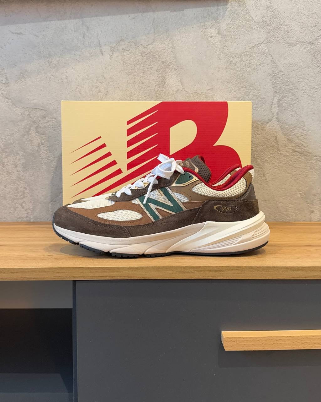 New Balance 990v6 Teddy Santis Paris