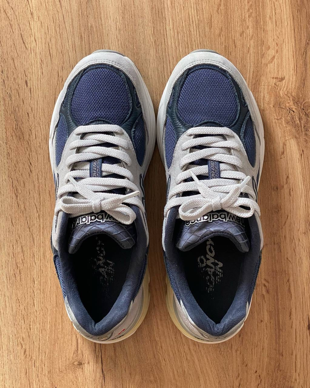 New Balance 990v3 No Vacancy Inn "Water and Wifi"