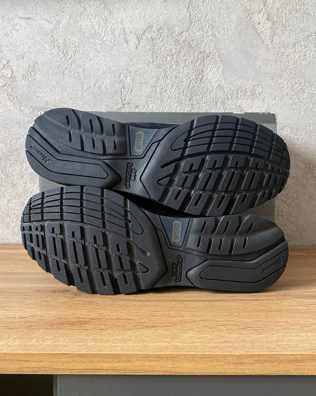 New Balance 992 "Triple Black"