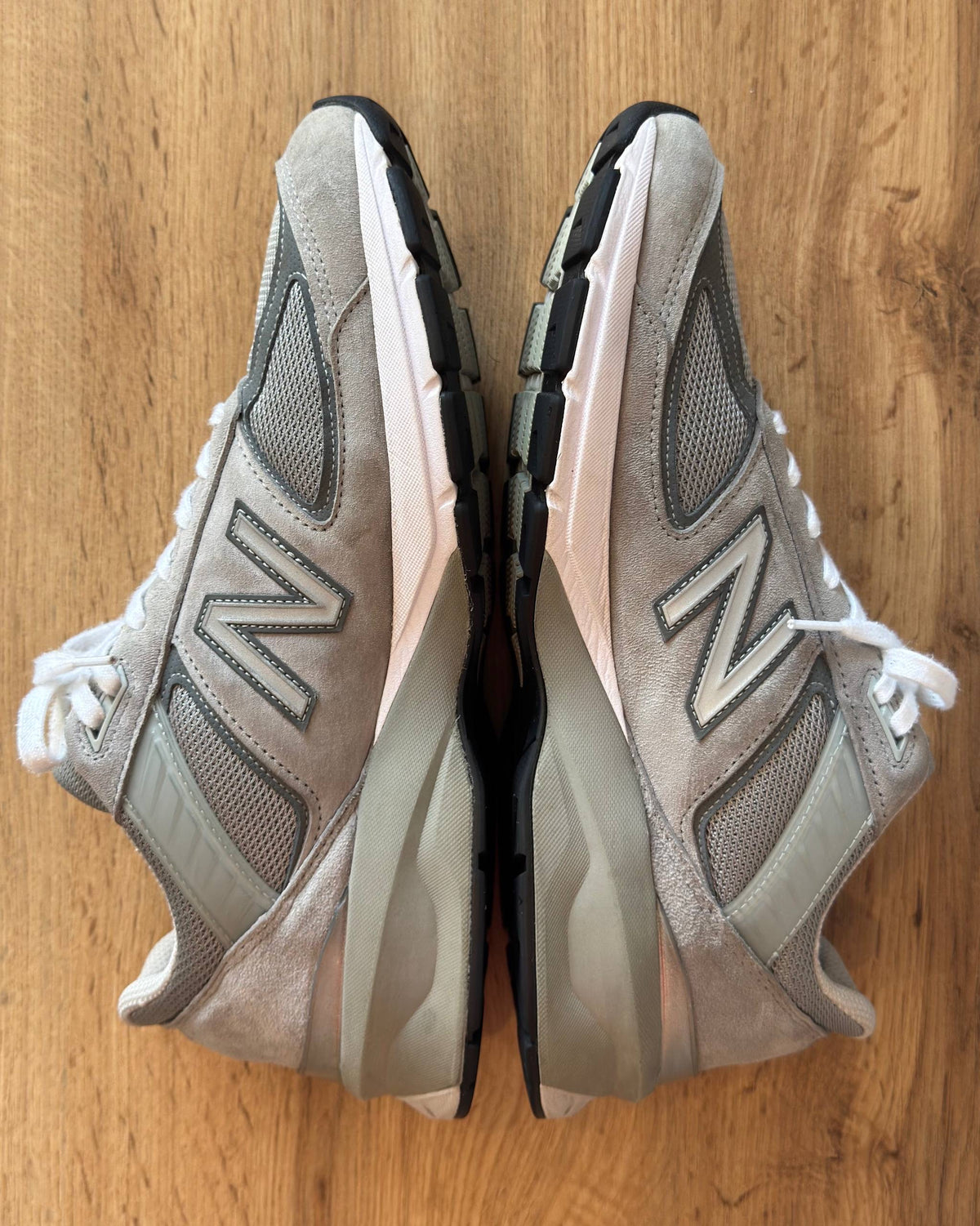 New Balance 990v5 “Grey”